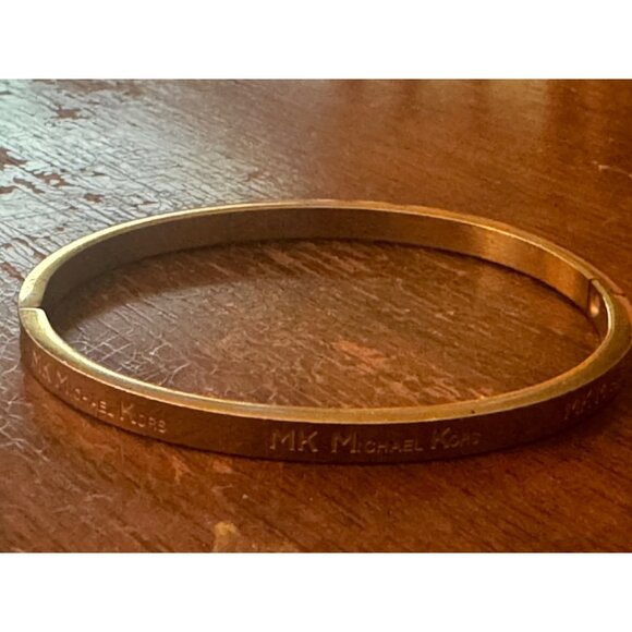Michael Kors MK Logo Gold-Tone Metal Hinged Bangle Bracelet - Picture 1 of 8